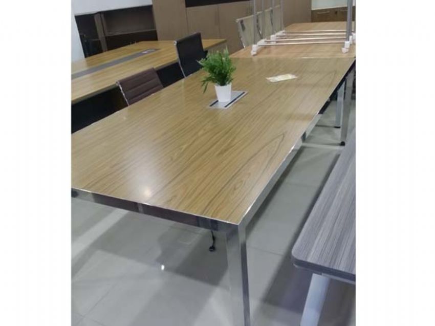 點擊查看詳細(xì)信息<br>標(biāo)題：會議桌系列案例 閱讀次數(shù)：999
