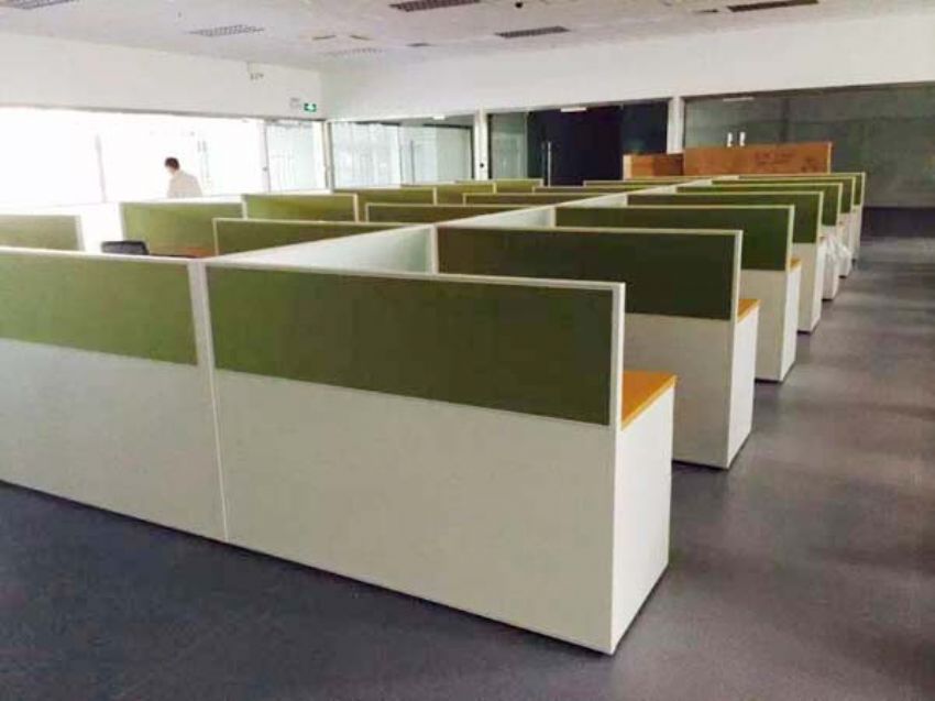 點擊查看詳細(xì)信息<br>標(biāo)題：屏風(fēng)辦公室系列 閱讀次數(shù)：1380